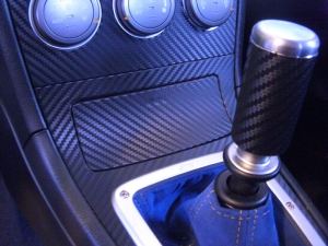 Subari STI interior with 3M carbon fiber vinyl