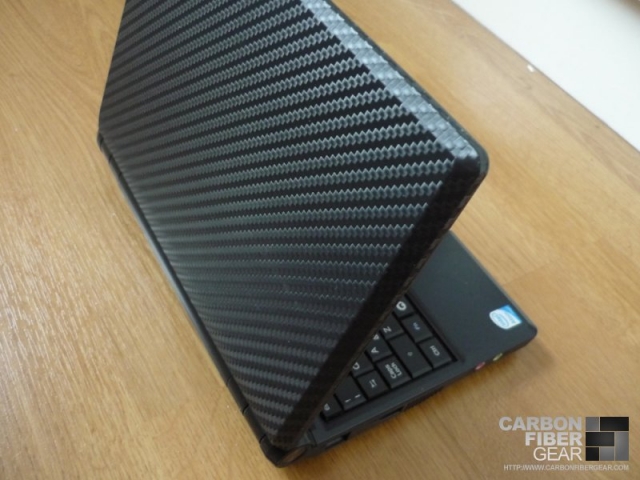 3M carbon fiber DI-NOC on Asus Eee PC 900A netbook
