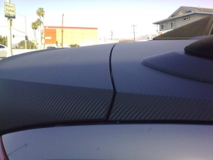 BMW M6 with 3M carbon fiber DI-NOC vinyl installed on rear hatch