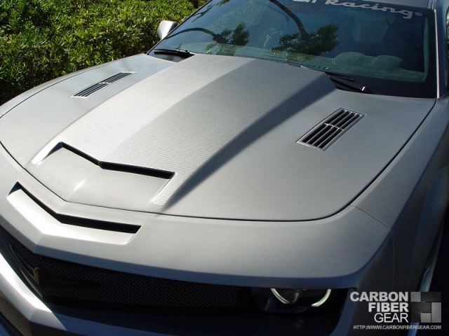 Camaro with DI-NOC carbon fiber vinyl
